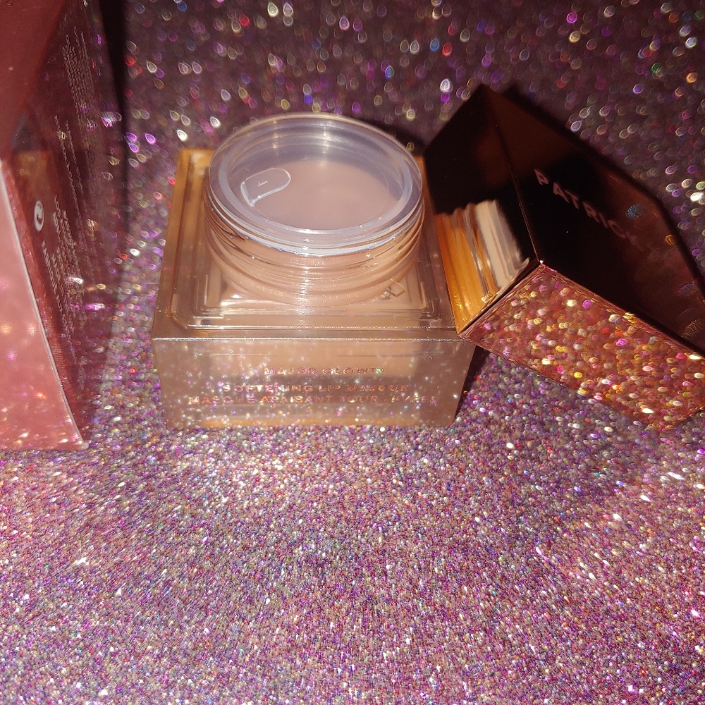 She's Juicy Major Glow Softening Lip Masque PATRICK TA